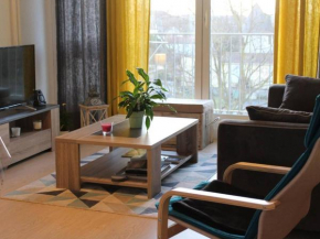 Appartement familial moderne avec parking privé à La Rochelle - FR-1-246-479